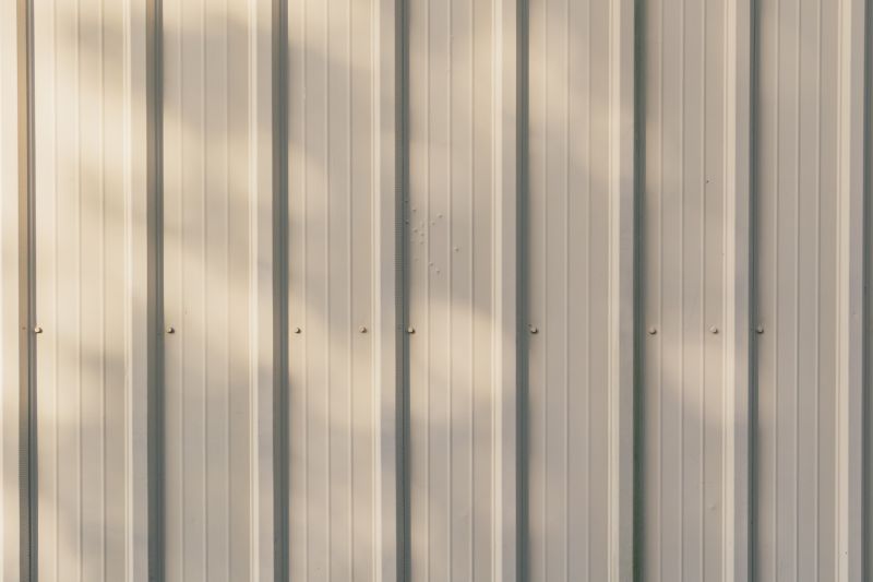 Preparing Siding for Painting